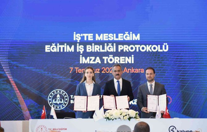 Meb’ten İ̇ş’te Mesleğim Eğitim İ̇ş Birliği Protokolü