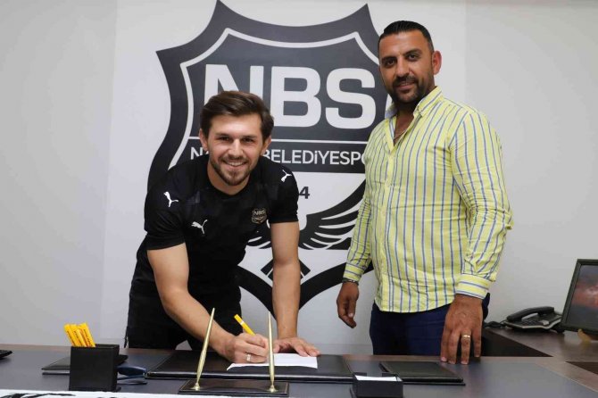 Nazilli Belediyespor Emre İle Yola Devam Edecek