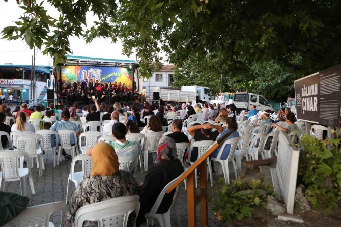 Yaz Akşamları Mahalle Konserleriyle Renkleniyor