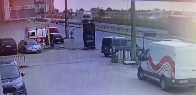 Dinamit Yüklü Tırın Devrildiği Kaza Anı Kameralara Yansıdı