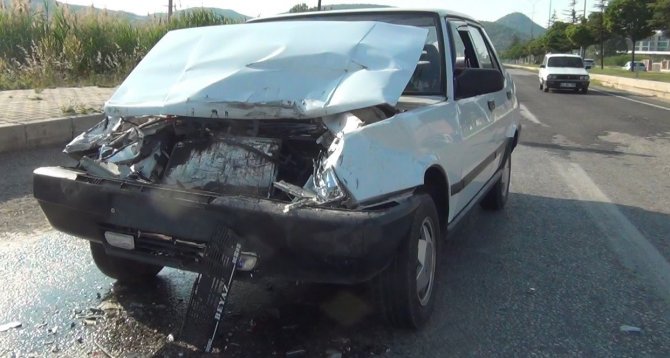 Tavşanlı’da Trafik Kazası, 6 Yaralı