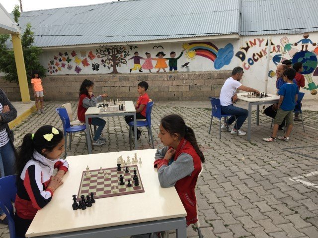 Muradiye’de Satranç Turnuvası