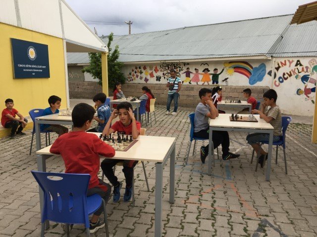 Muradiye’de Satranç Turnuvası