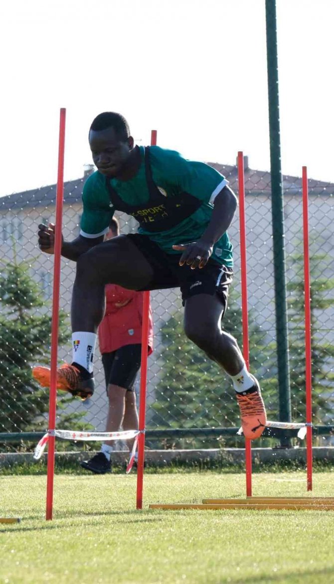 Giresunspor Birinci Etap Erzurum Kampını Tamamladı