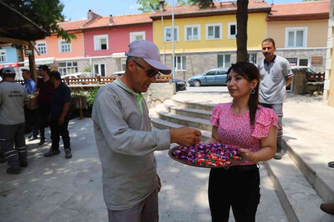 Başkan Cengiz Arslan Belediye Ailesiyle Bayramlaştı