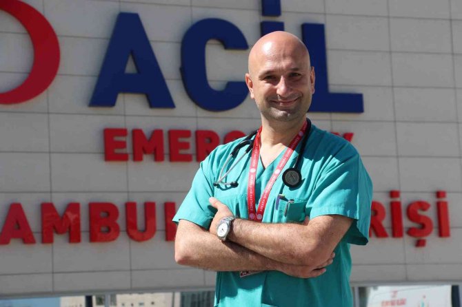 Bilim Kurulu Üyesi Kayıpmaz: “Vaka Sayılarında Son Dönemde Bir Artış Var, Ama Bu Şu An İçin Hastane Yüküne Yansımış Durumda Değil”