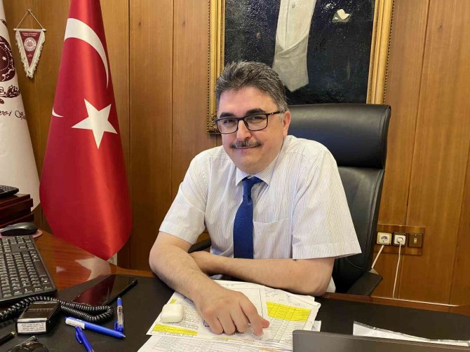 Prof. Dr. Tufan Tükek’ten Bayram Uyarısı: “Salgında Bir Alevlenmeyle Karşı Karşıyayız”