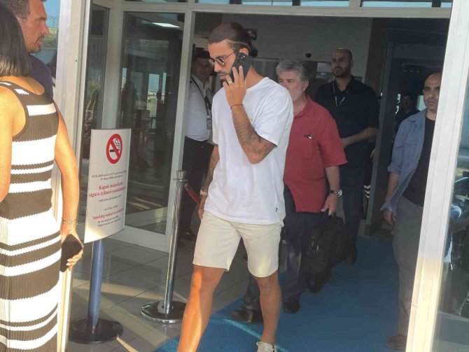 Sergio Oliveira, İ̇stanbul’a Geldi
