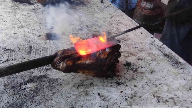 Demirci Ustalarının Kurban Mesaisi