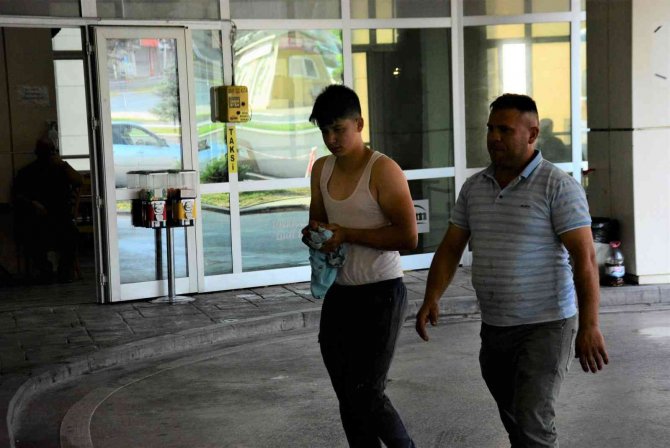 Kocaeli’de Acemi Kasaplar Soluğu Hastanede Aldı