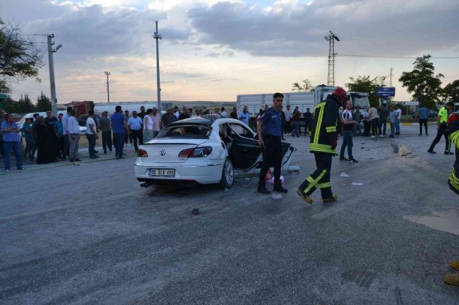 Konya’da 3 Araçlı Zincirleme Kaza: 13 Yaralı