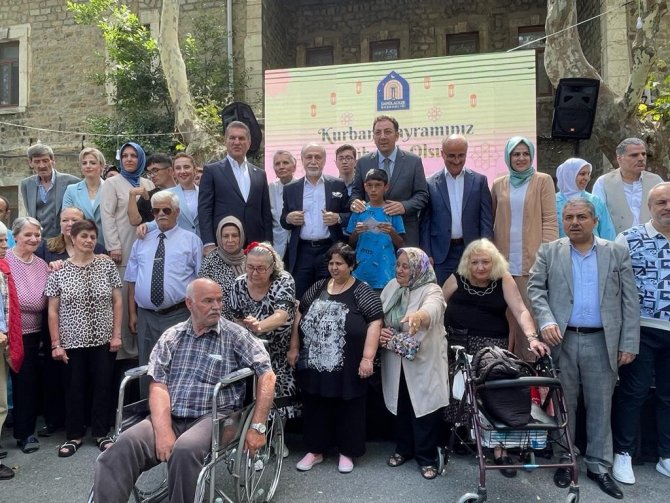 Mustafa Sarıgül’den Darülaceze’ye Bayram Ziyareti