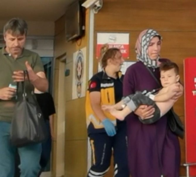 Çamaşır Suyu İçen Çocuk Hastanelik Oldu