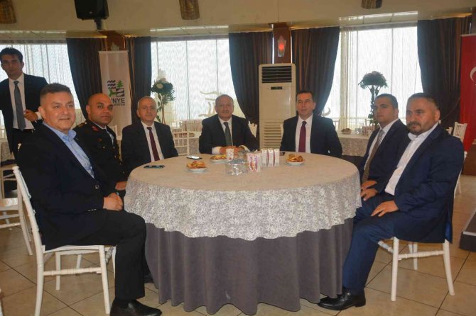 Ünye’de Bayramlaşma Töreni