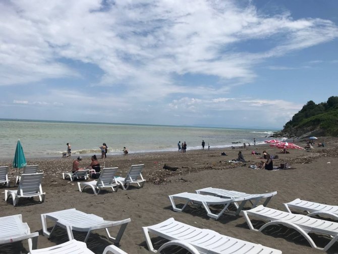 Karadeniz’de Boğulmaktan Son Anda Kurtuldular
