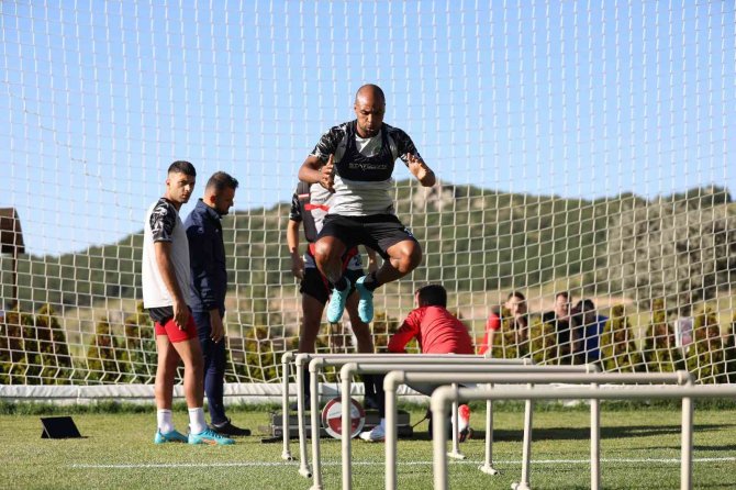 Alanyaspor’un Erciyes Kampı Başladı