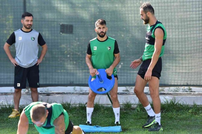 Denizlispor Bayram İzninin Ardından Çalışmalara Başladı