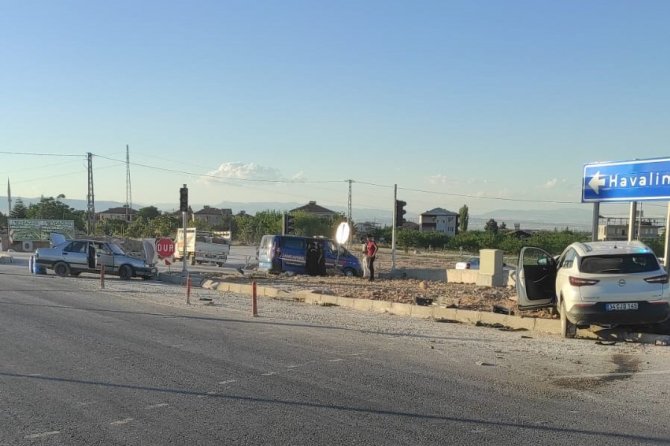 Malatya’da İki Ayrı Kaza: 2 Yaralı