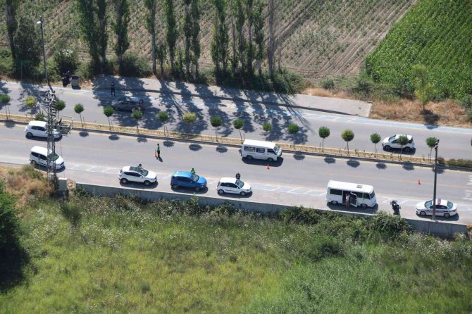 Jandarma Trafiği Havadan Denetledi