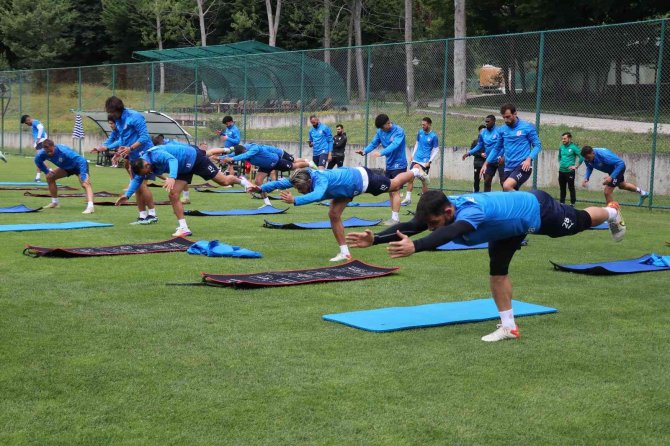 Pendikspor, Sezon Hazırlıklarını Sürdürüyor