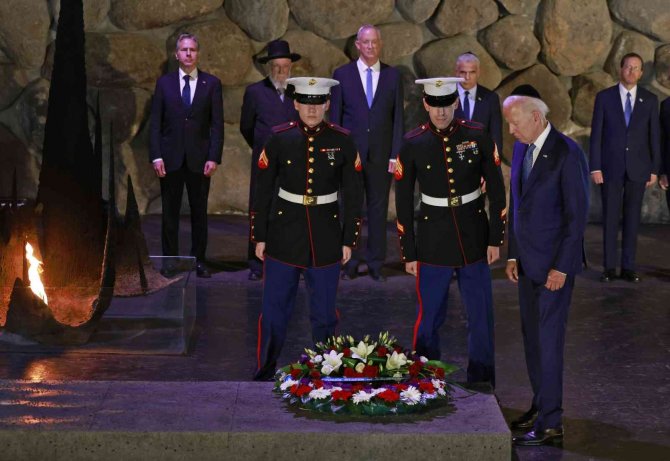 Biden, Yad Vashem Soykırım Anıtı’nı Ziyaret Etti