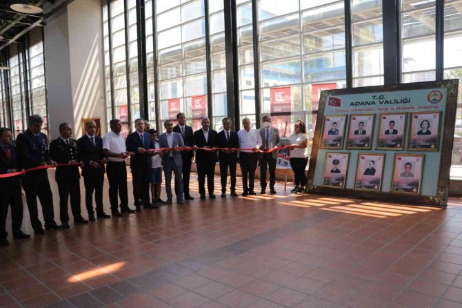 Adana’da ‘15 Temmuz’ Fotoğraf Sergisi Açıldı