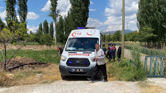 Devrilen Patpatta Dede Torun Ağır Yaralandı