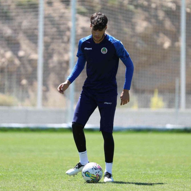 Alanyaspor, Erciyes Kampında Yeni Sezon Hazırlıklarına Devam Ediyor