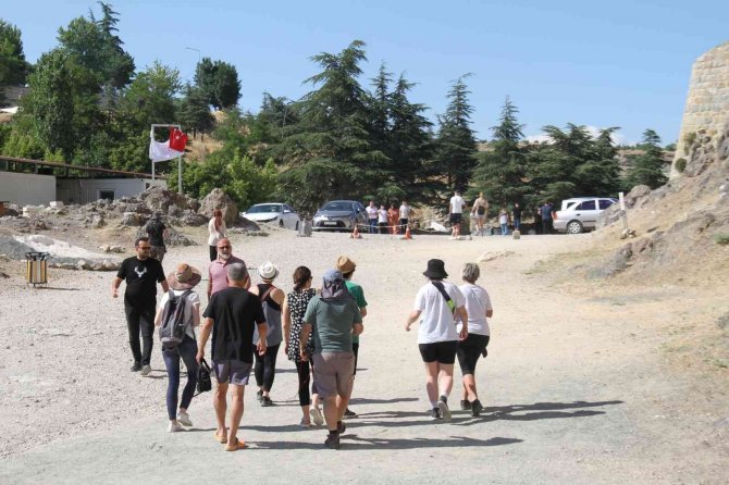 Elazığ’ın Turizme Açılan Kapısı Harput’a Ziyaretçi Akını