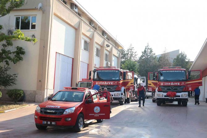 Denizli’den Datça’daki Yangına İtfaiye Sevk Edildi