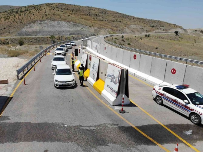 Elazığ’da Dron Destekli Trafik Denetimi