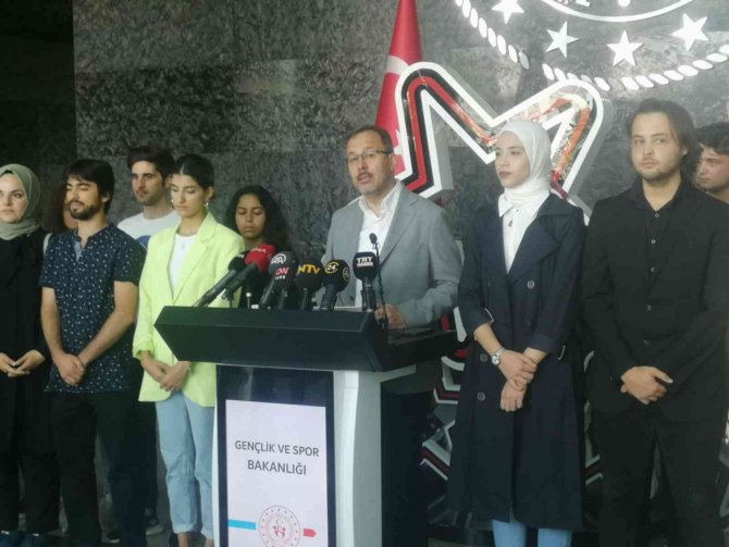 Bakan Kasapoğlu: “Ana Muhalefet Partisi Liderinin İfadesiyle (Öğrenci Kredi Ödemesi) Faiz Uygulaması Değil”