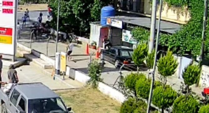 Jandarmaya Silah Doğrultan Şehir Eşkıyası Kamerada