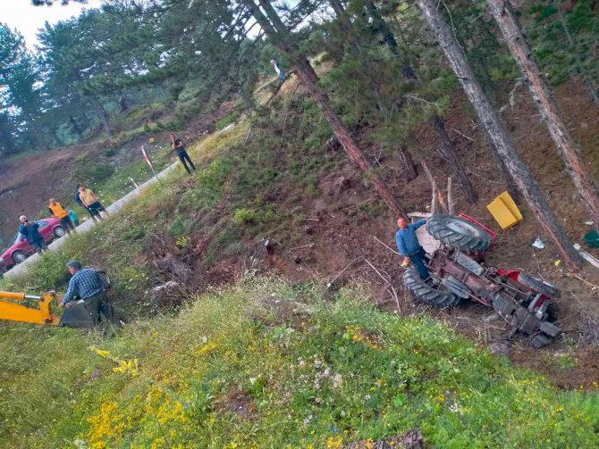 Tosya’da Piknik Dönüşü Kaza: 10 Yaralı