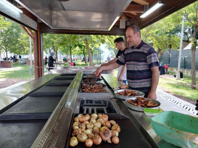 Körfez’de Dumansız Mangal Keyfi Başladı