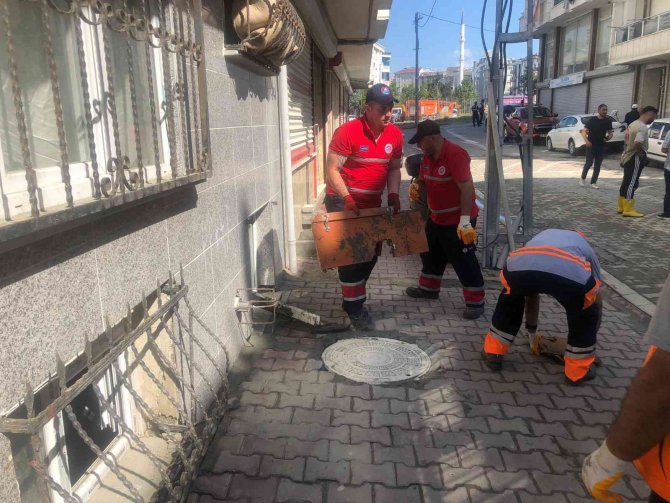 Maltepe’den Esenyurt’a Yardım Eli