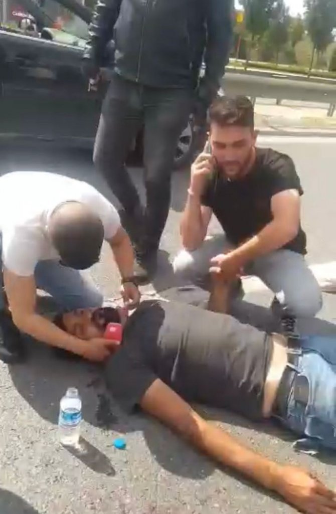 Pendik’te Çaldıkları Otomobille Kaçarken Dehşet Saçtılar