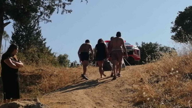 Manavgat Irmağı’nda Mahsur Kalan Vatandaşlar İtfaiye Ekiplerince Kurtarıldı