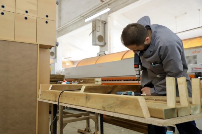 Piknik Masaları Meslek Lisesi Öğrencilerinden