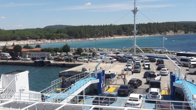 Gökçeada Tarihinde İlk Kez 4 Gemiyle Birden Sefer Gerçekleştirildi