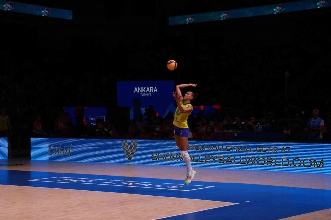 Fıvb Kadınlar Milletler Ligi: Brezilya: 3 - Japonya: 1