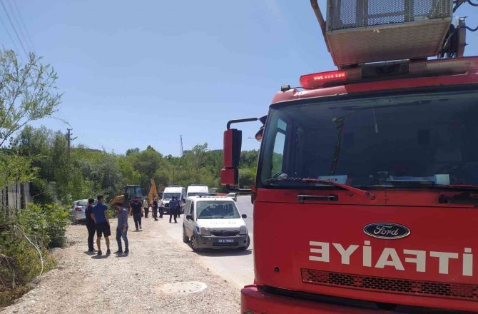 Edremit’te Trafik Kazası: 1 Yaralı