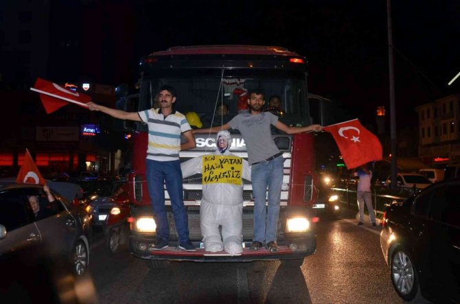 Ak Parti Bursa İ̇l Başkanı Davut Gürkan Darbe Gecesini Anlattı