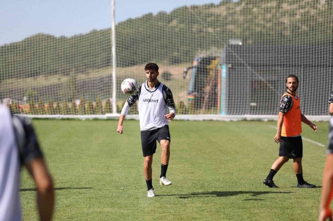 Alanyaspor, Erciyes Kampında Sezona Çift İdmanla Hazırlanıyor