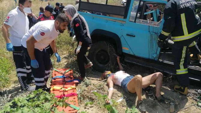 Antalya’da Safari Cipi Şarampole Yuvarlandı: 1 Ölü, 9 Yaralı