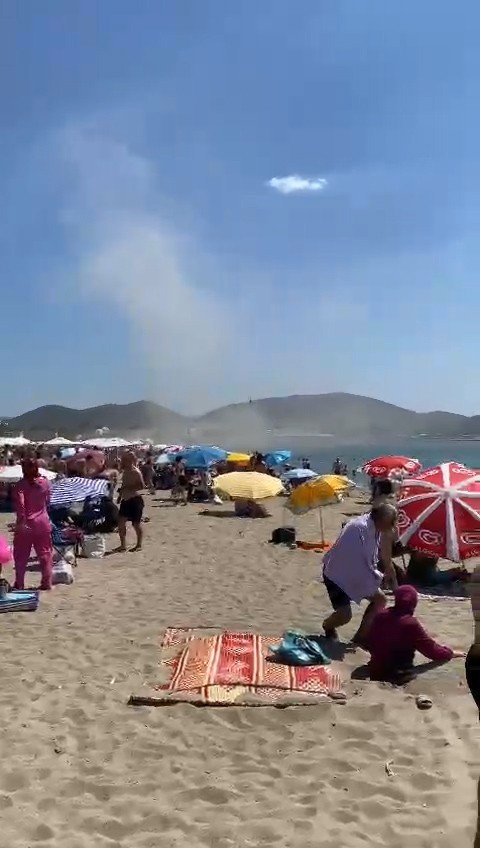 Balıkesir’de Plajda Hortum Oluştu