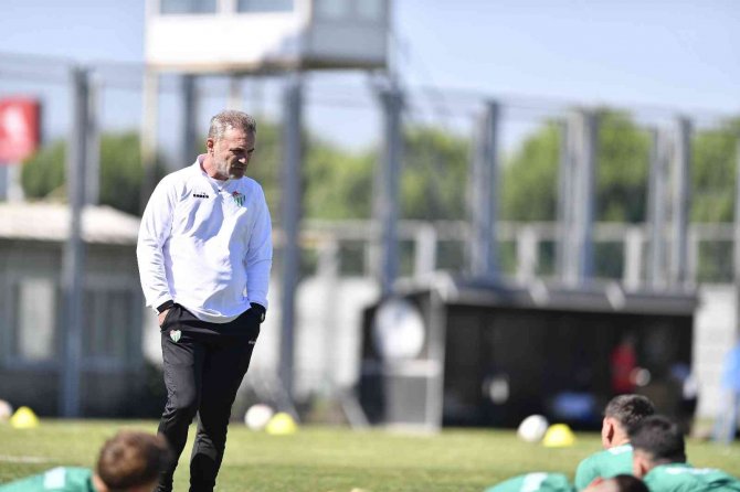Bursaspor’da Hazırlıklar Devam Ediyor