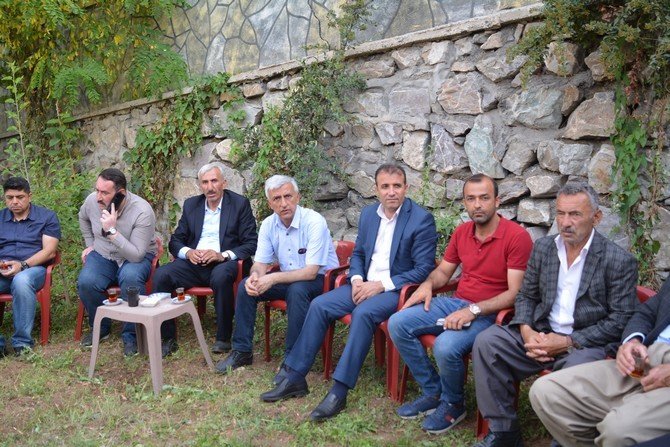 Hakkari’de İki Aile Arasındaki Husumet Barışla Sonuçlandı