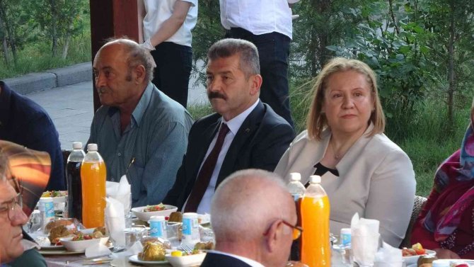 Vali Ergün, Şehit Ailesi Ve Gazilerle Bir Araya Geldi