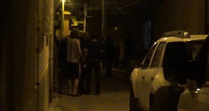 İ̇zmir’de Bir Kişinin Evde Ölü Bulunmasıyla İlgili 2 Kişi Gözaltına Alındı